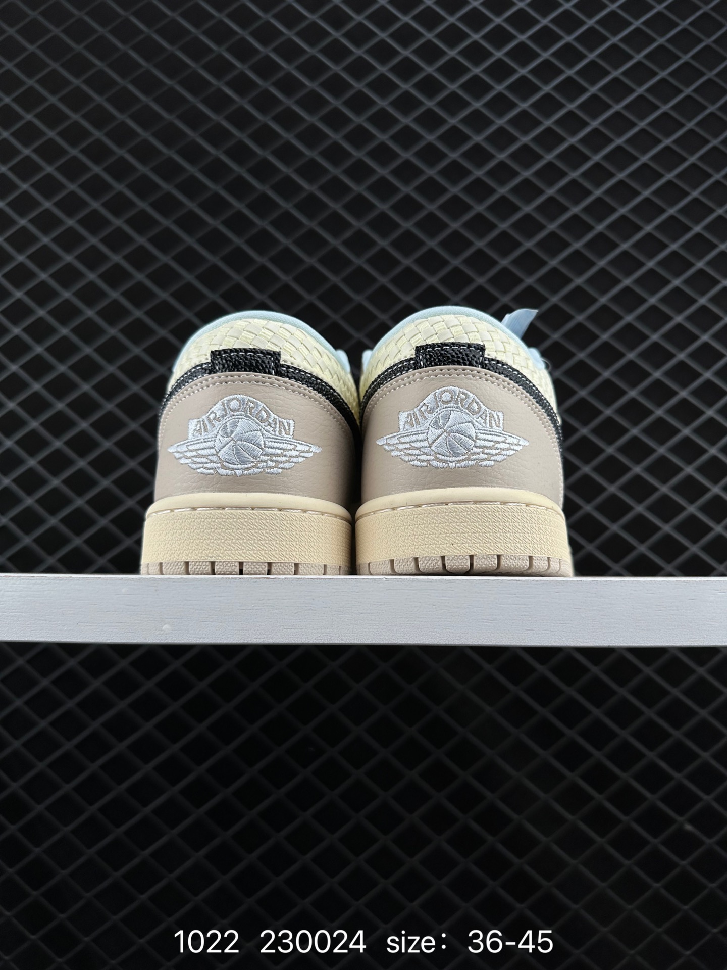 Air Jordan 1 Low AJ1